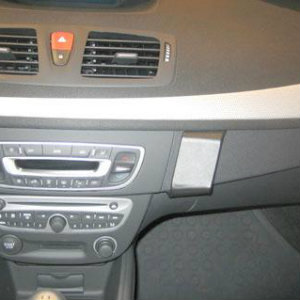 ProClip - Renault Fluence 2010-2015 / M&eacute;gane III 2009-2016 Angled mount - 16707 - 854338