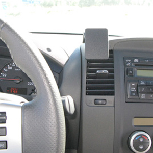 ProClip - Nissan King Cab/ Navara 2011-2015 Center mount - 18504 - 854520