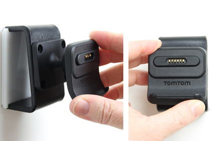 TomTom GO 520 / 5200 / 620 / 6200 Houder met 12/24V lader - 215942 1 - 215942