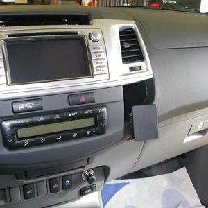 ProClip - Toyota HiLux 2012-2016 Angled mount - 21868 - 854746