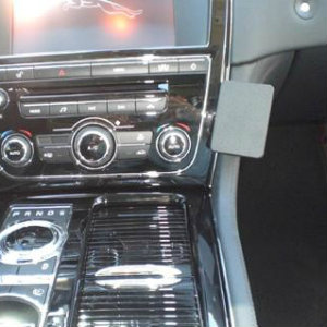 ProClip - Jaguar XJ 2010-2019 Angled mount - 22716 - 854499