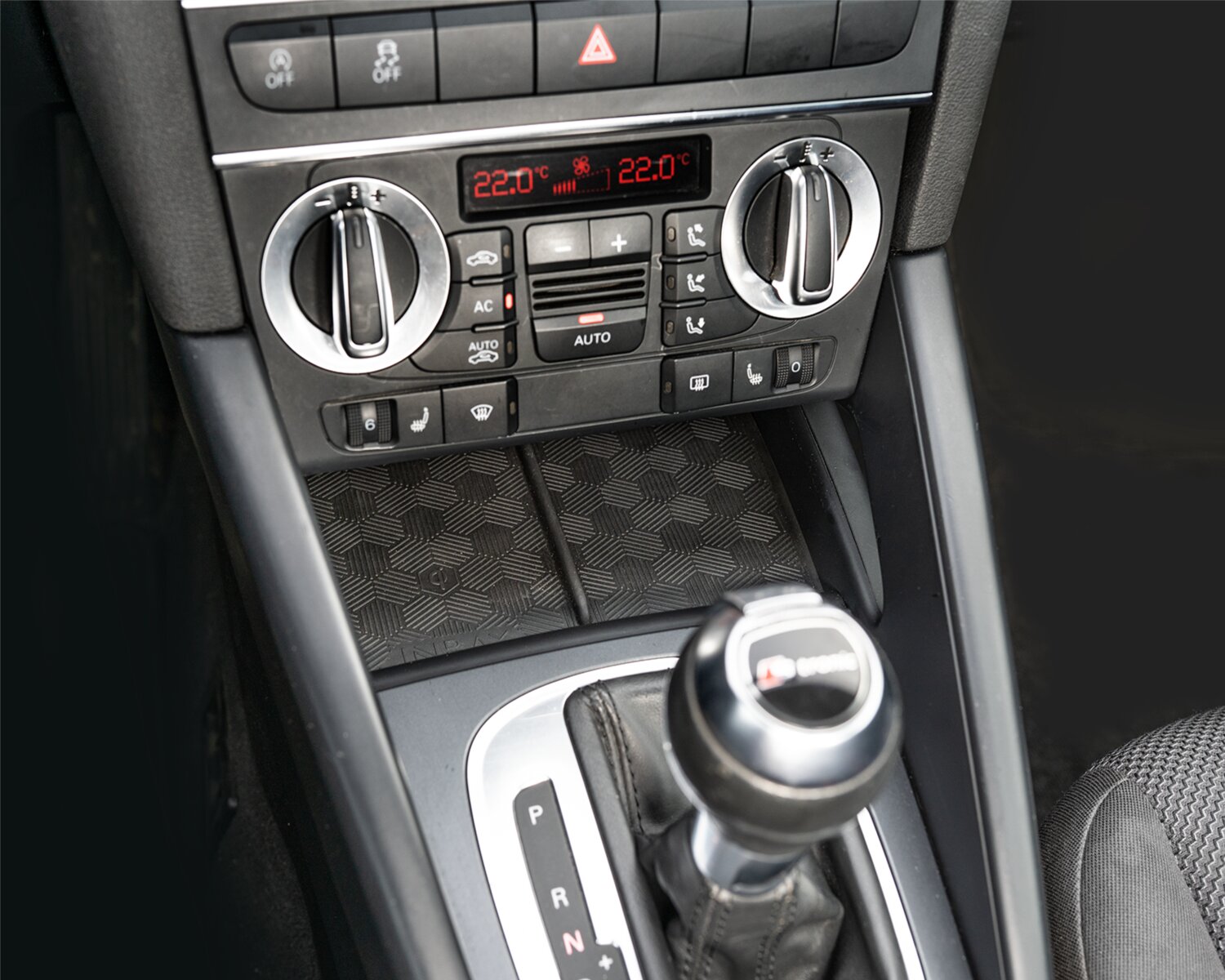 INBAY&reg; 15W Audi A3 (type 8P, 8PA)  - 241321 55 2 installed - 241321-55-2