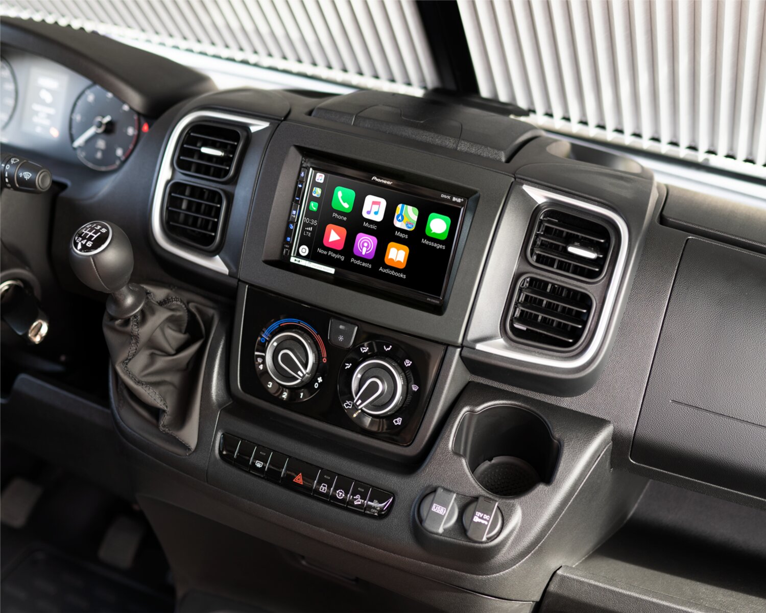 2-DIN Paneel Fiat/Opel/Peugeot/Toyota 11/2021->2025 (ACV Premiumkwaliteit) - 381094 39 1 1 installed bw - 381094-39-1-1