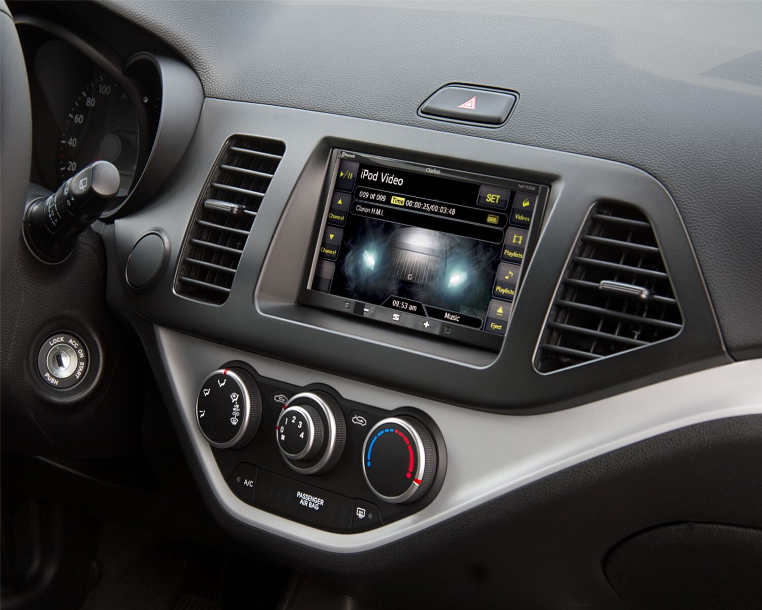2-DIN Paneel Kia Picanto (TA) 2011-2017  Kleur: Zwart  - 381178 30 kia picanto clarion bw - 381178-30