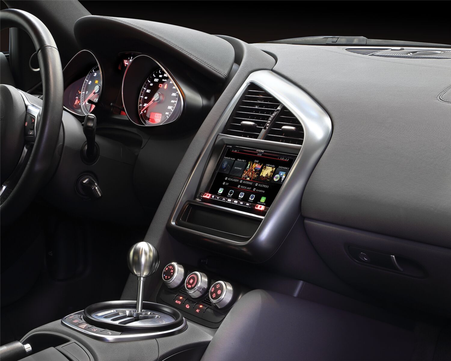 2-DIN Kit  Audi R8 (42) 2006-2015 - Kleur: zwart - 381320 20 1 installed bw - 621320-20-1
