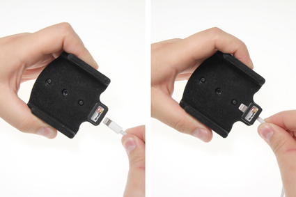 Apple iPhone 5 / SE Passieve houder. Originele lightning kabel met Belkin USB 12/24V plug - 514442 1 - 514442