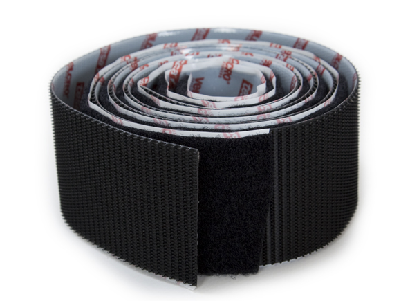 Tesa 55229 zwart on&off extra sterke klittenbandstrook 1 meter x 50 mm. (Per 6 Stuks)  - 55229a - 55229-00000-02