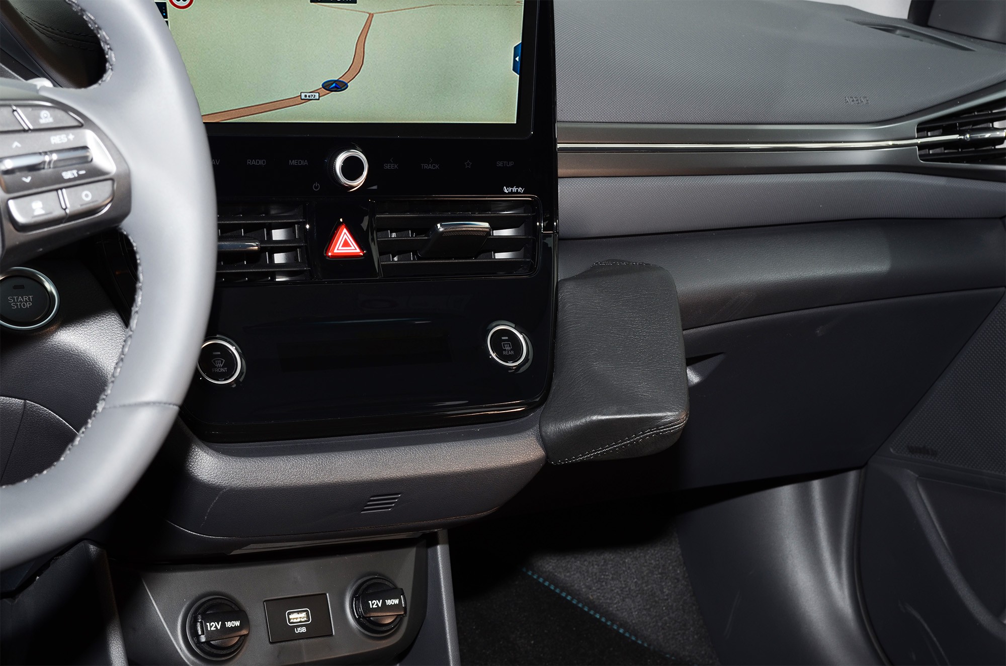 Hyundai Ioniq 2020-2024 Kleur: Zwart - 603735 4 - 603735