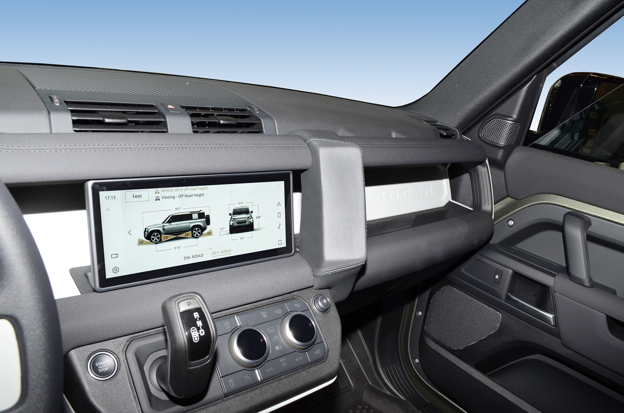 Land Rover Defender 2020-2022 Kleur: Zwart - 603925 2 - 603925