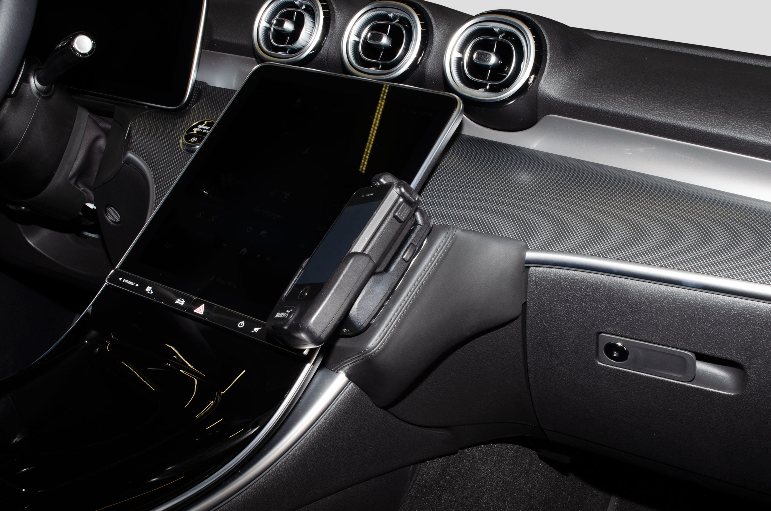 Mercedes Benz C-Klasse 2021-2022 Kleur: Zwart - 604115 3 - 604115