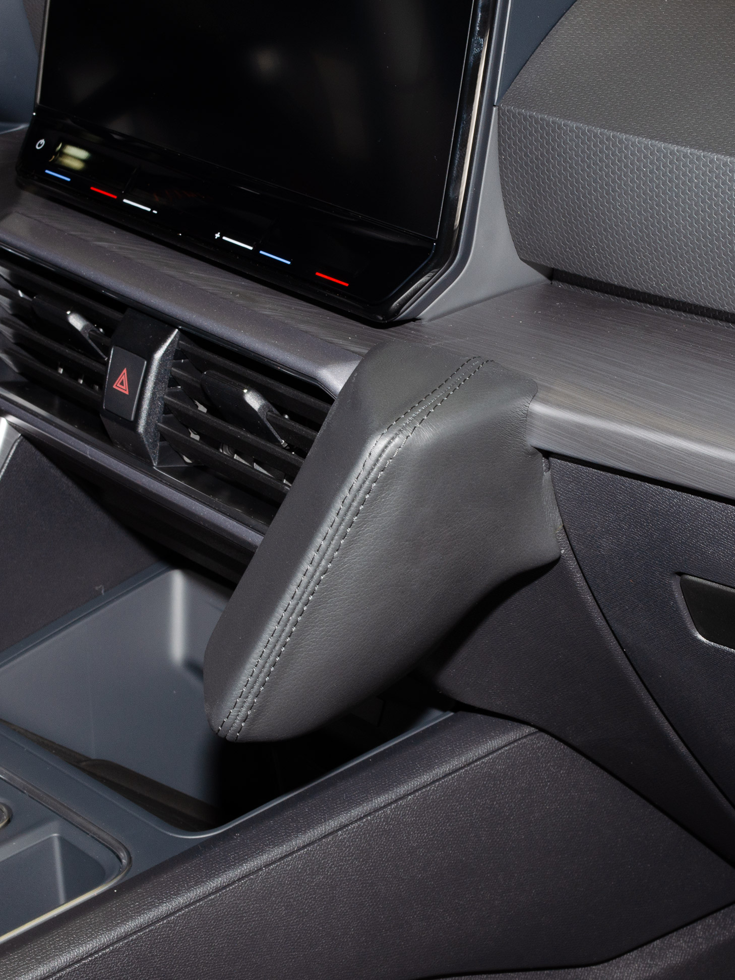 Seat Leon IV/ Cupra Formentor  2020-2022 Kleur: Zwart  - 604125 1 - 604125