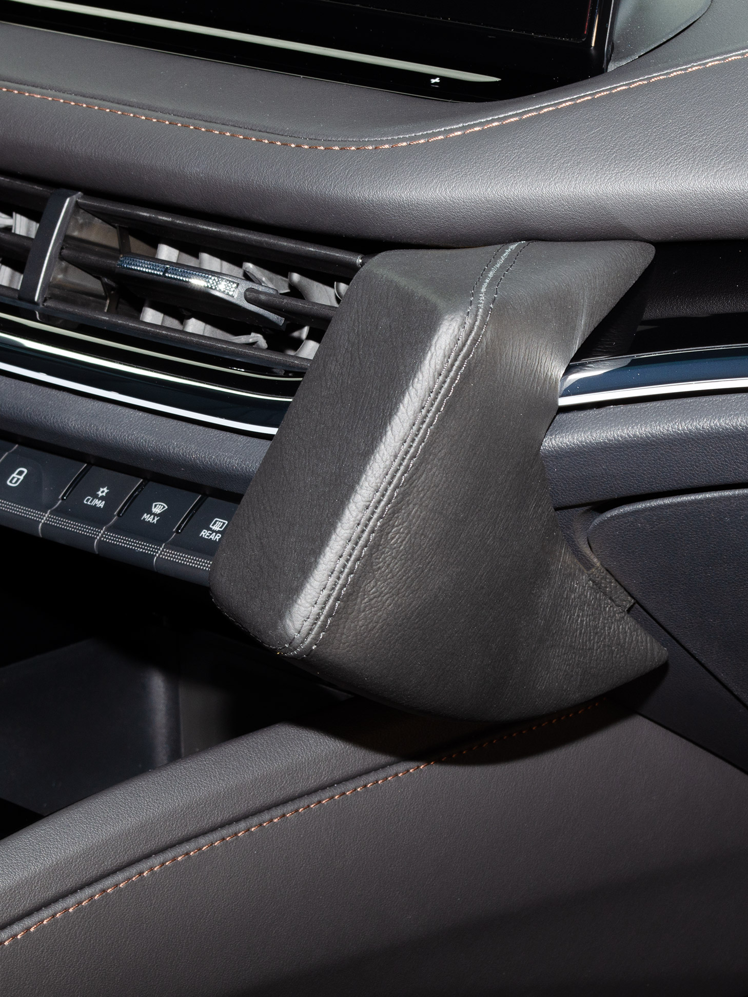 Skoda Enyaq  2022-2024  Kleur: Zwart - 604155 1 - 604155