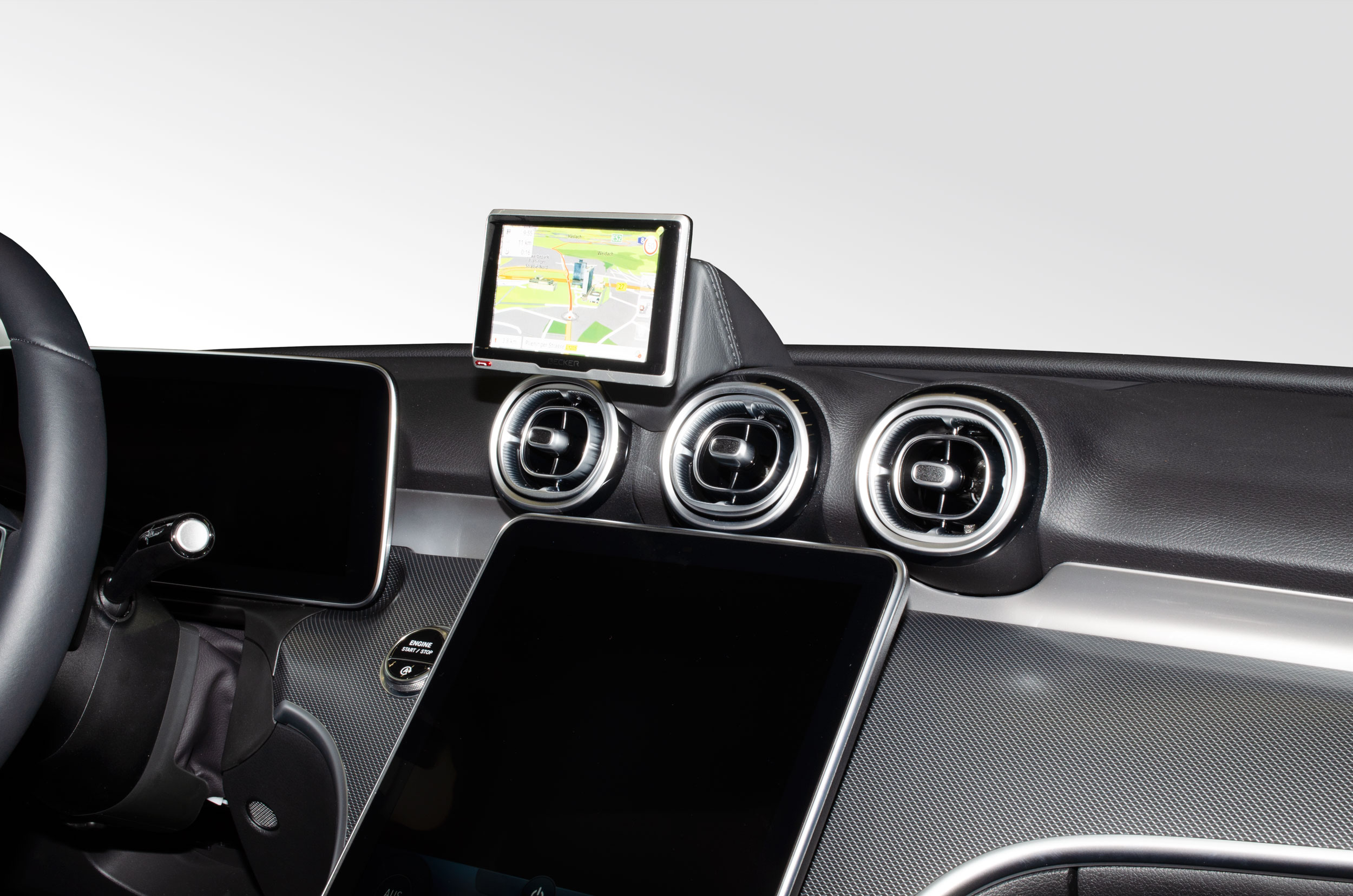 Mercedes Benz C-Klasse 2021-2022  Kleur: Zwart - 608115 3 - 608115