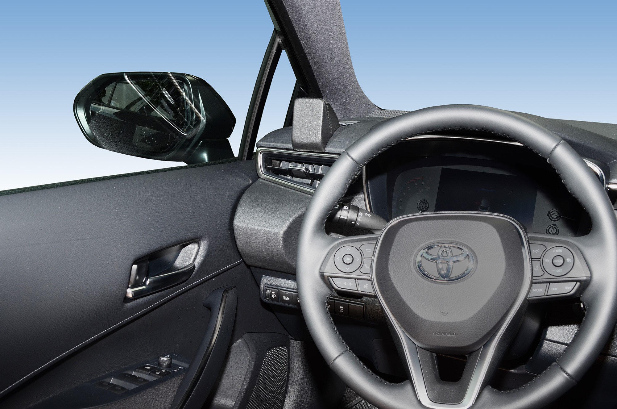 Toyota Corolla 2021-2024 Kleur: Zwart - 617785 1  - 617785