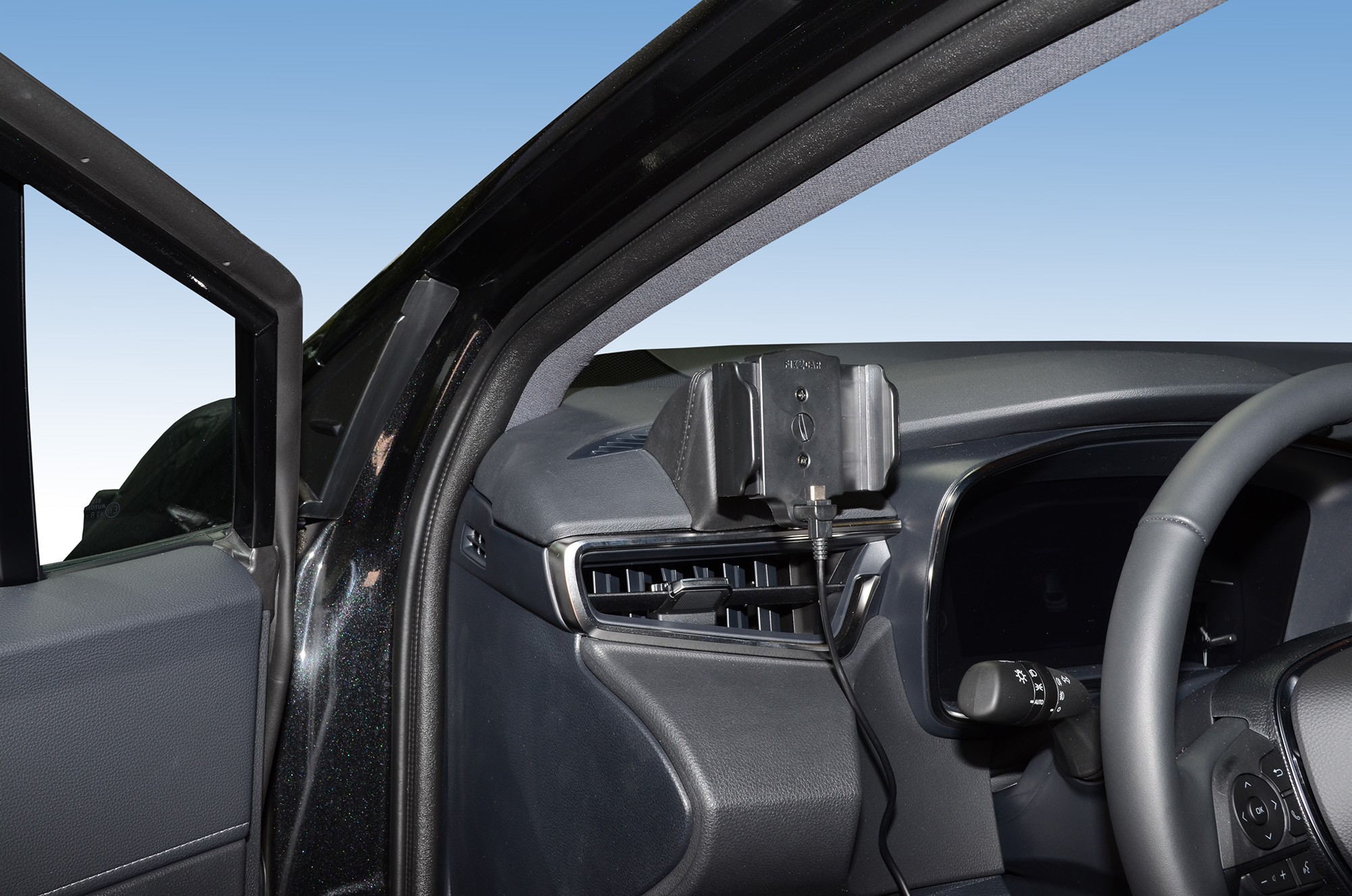 Toyota Corolla 2021-2024 Kleur: Zwart - 617785 - 617785