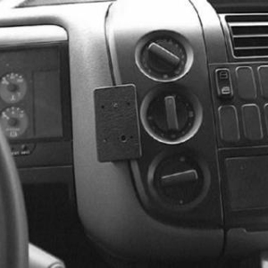 ProClip - Mercedes Benz Atego 1998-2007 Center mount - 6716 - 852686