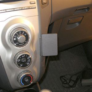 ProClip - Toyota Yaris 2006-2011 Angled mount - 7190 - 853742