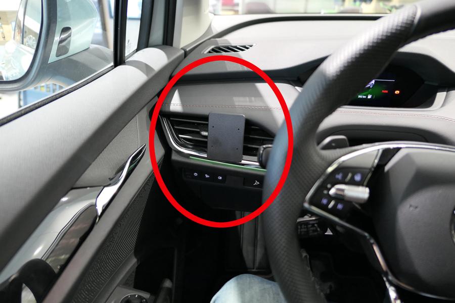ProClip - Skoda Enyaq IV 2021-> left  mount  - 805680 - 805680