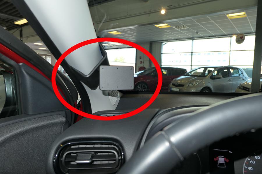 ProClip - Toyota Yaris 2021-> Left mount - 805696 - 805696