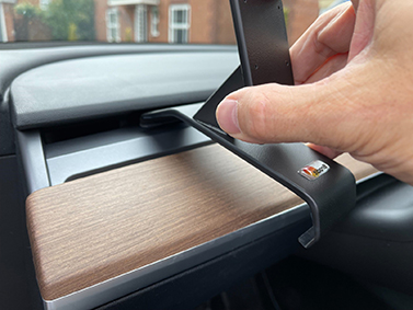 ProClip - Tesla Model 3  2018-2024 / Model Y 2020-> Left mount - 805766 1 - 805766