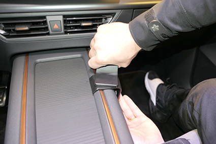 ProClip - Seat Born 2022-2024 / Cupra Born 2022-> Console mount - 835734 3 - 835734