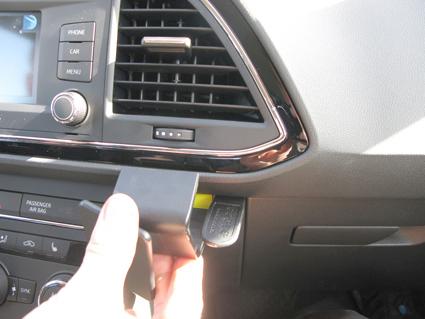ProClip - Seat Leon 2013-2020 Angled mount - 854890 1 - 854890