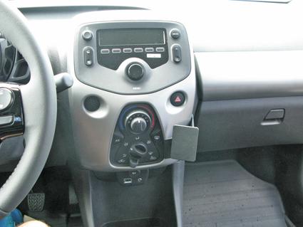 ProClip - Citro&euml;n C1 - Peugeot 108 - Toyota Aygo 2014-> Angled mount - 855035 4 - 855035