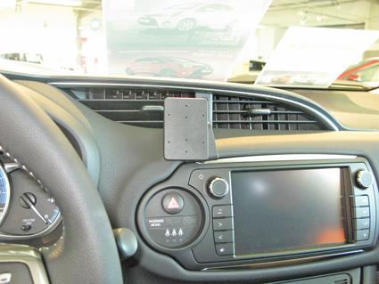 ProClip - Toyota Yaris 2015-2020 Center mount - 855040 4 - 855040