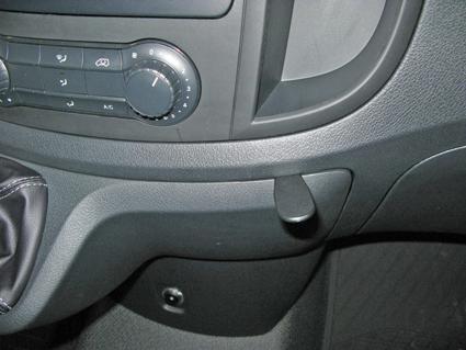 ProClip - Mercedes Benz Vito 2015-2023 Angled mount - 855063 1 - 855063