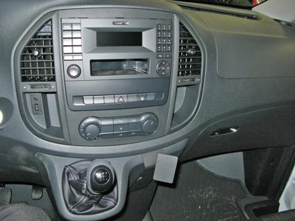 ProClip - Mercedes Benz Vito 2015-2023 Angled mount - 855063 4 - 855063