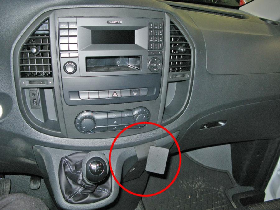 ProClip - Mercedes Benz Vito 2015-2023 Angled mount - 855063 - 855063