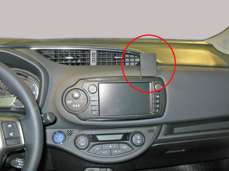 ProClip - Toyota Yaris 2015-2020 Center mount, Right - 855082 - 855082