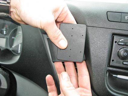 ProClip - Iveco Daily 2015-> Center mount - 855089 1 - 855089