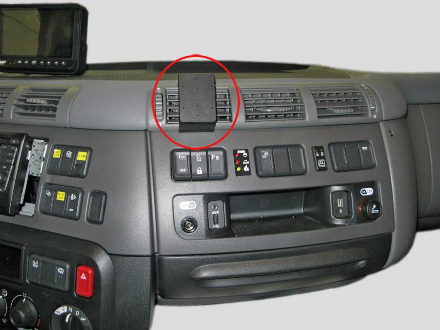 ProClip - DAF CF - TATRA Phoenix Euro 6  2014-2024 Center mount - 855109 a - 855109