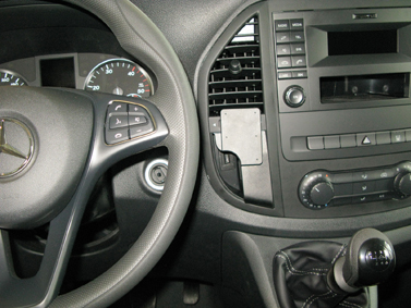 ProClip - Mercedes Benz Vito 2015-2023 Center mount ( handgeschakeld) - 855220 4 - 855220