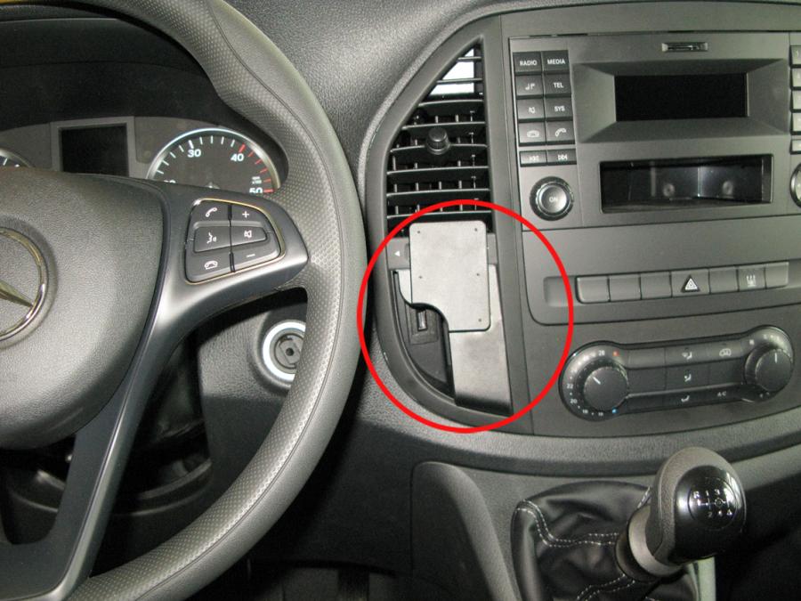 ProClip - Mercedes Benz Vito 2015-2023 Center mount ( handgeschakeld) - 855220 - 855220