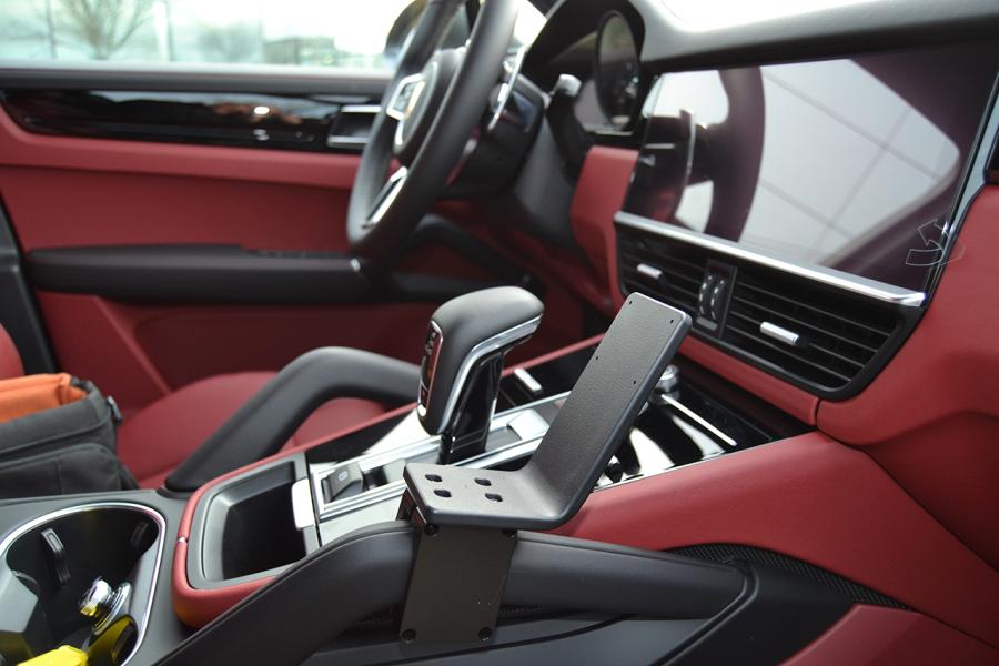 ProClip - Porsche Cayenne 2019-> Center mount - 855457 a - 855457