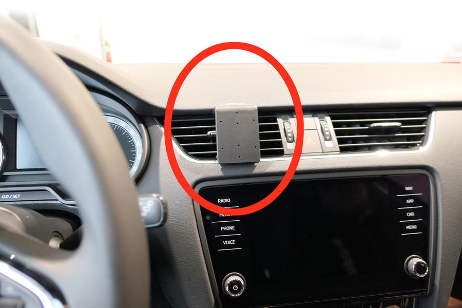 ProClip - Skoda Octavia III 2018-2021 Center mount - 855485 - 855485