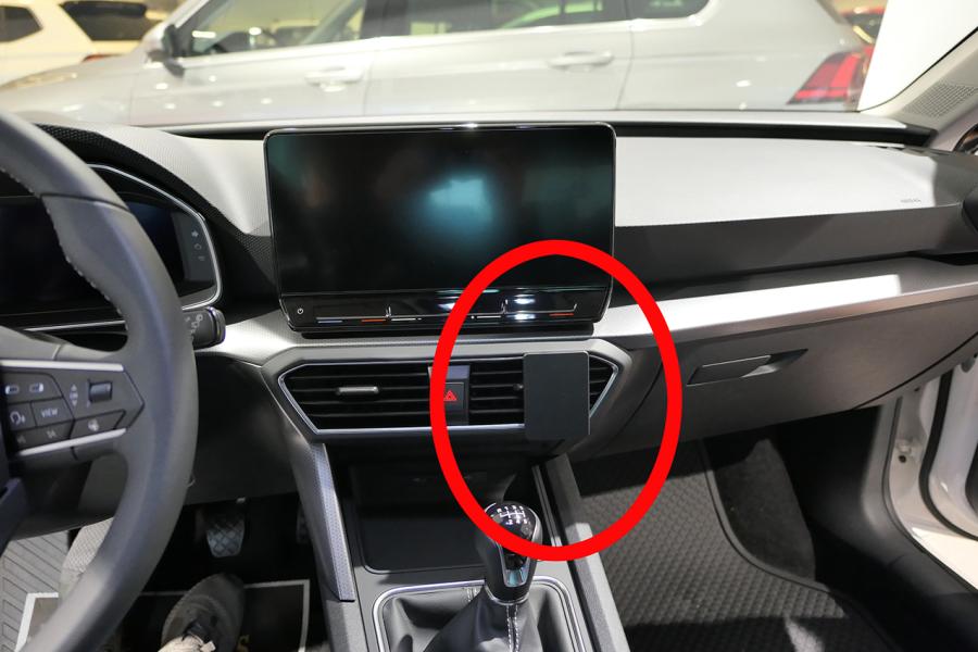 ProClip - Seat Leon 2020-> / Cupra Leon/ Formentor/ Leon Sportstourer 2020->  Center Mount  - 855641 - 855641