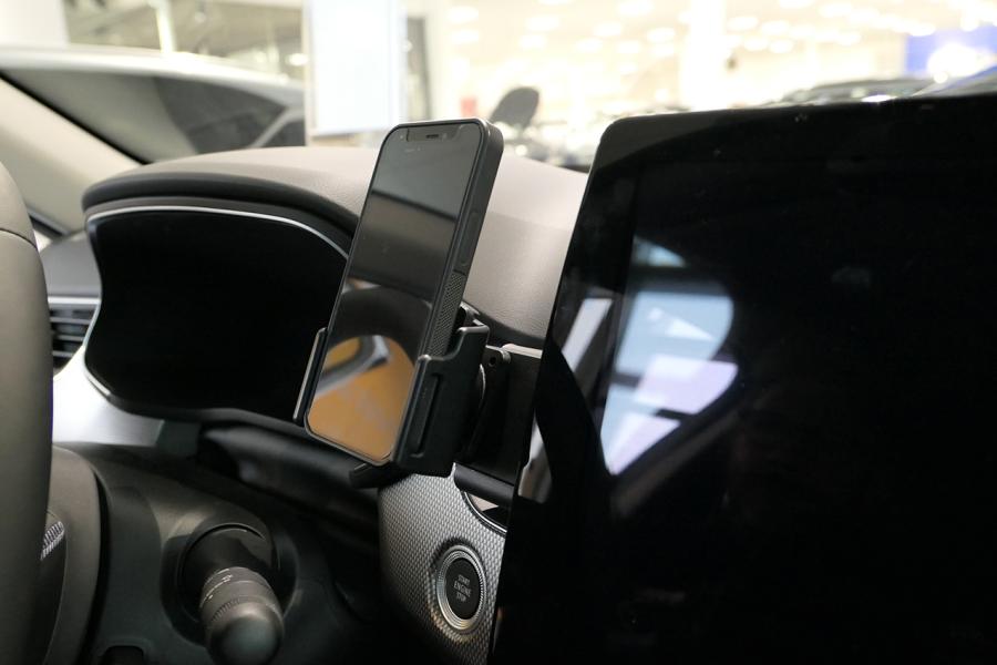 ProClip - Renault Arkana 2022-> Center Mount - 855713 b - 855713