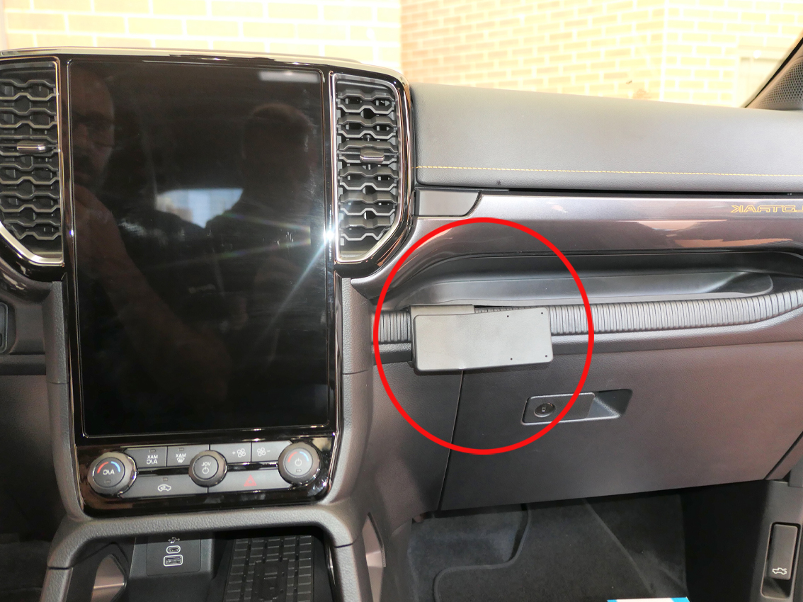 Proclip Ford Ranger 23- Angled mount-smaller tablets - 855833 - 855833