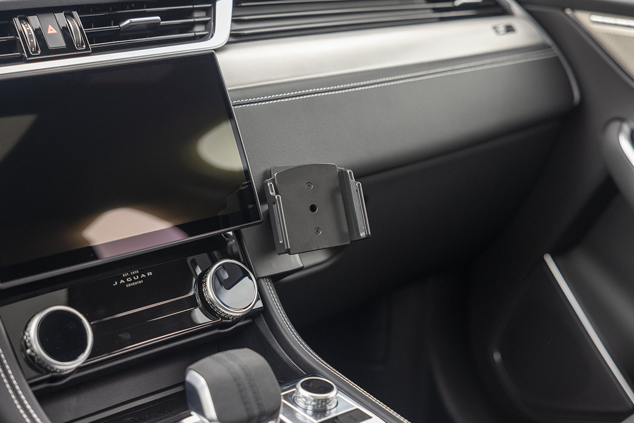 ProClip - Jaguar F-PACE 2021-> Angled mount - 855915 b - 855915