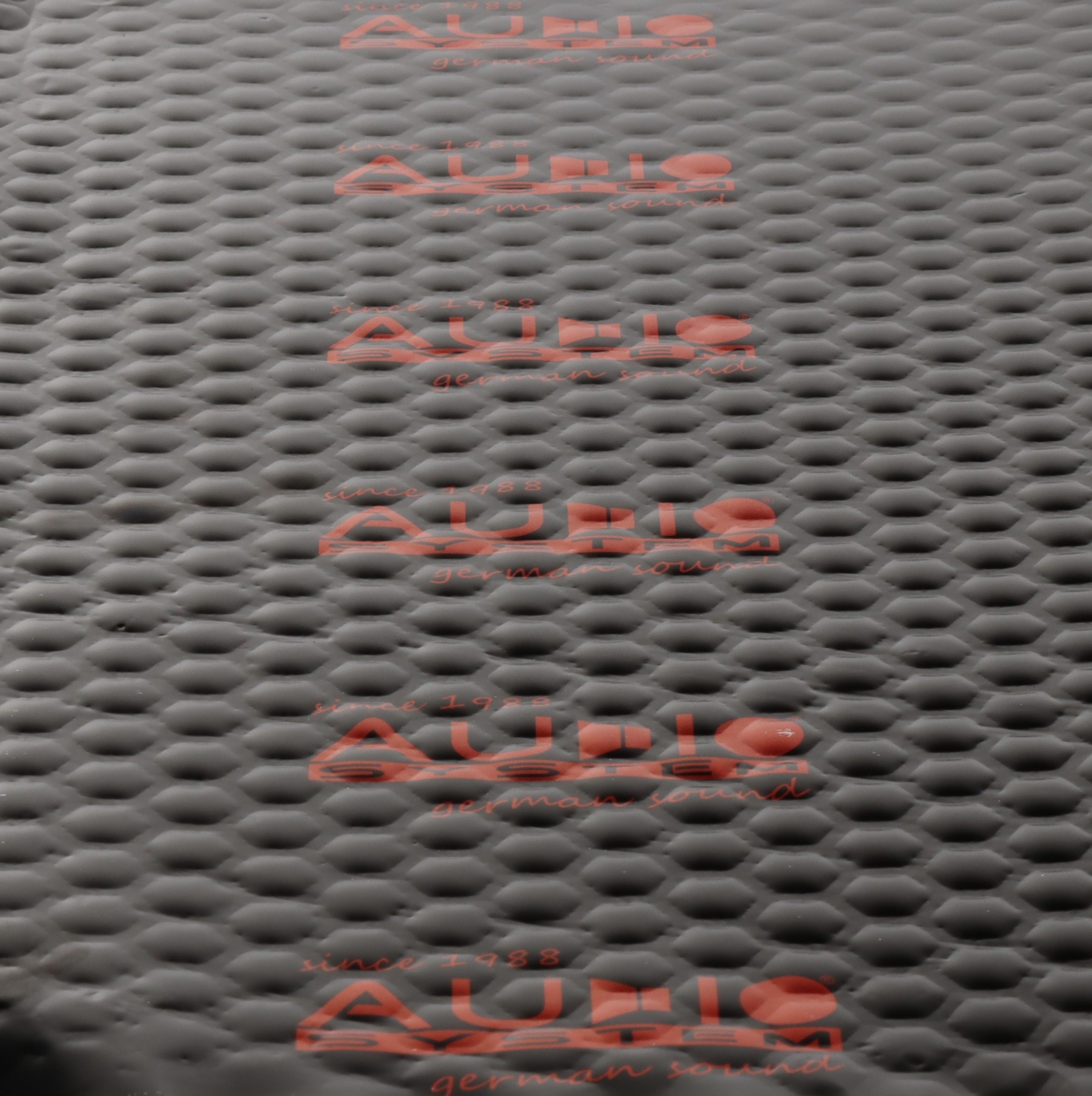 ALUBUTYL 4000 4 sheets 60 x 50 cm / Dikte 4.0 mm / 1,20 m2 - Alubutyl 3000 1 scaled - ALUBUTYL 4000 EVO