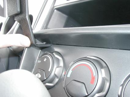 ProClip - Honda Element 2003-2012 Center mount - Brodit 853227 1 - 853227