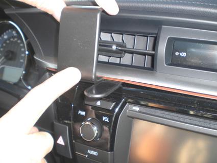 ProClip - Toyota Corolla 2014-2015 Center mount - Brodit 854955 2 - 854955