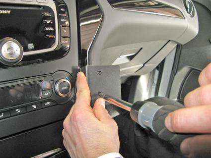 ProClip - Ford Mondeo 2012-2014 Angled mount - Brodit 854995 3 - 854995