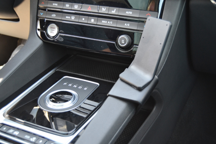 ProClip - Jaguar F-PACE 2017-2020 Console mount (NOT For models with a leather trim) - Brodit835226 3 - 835226
