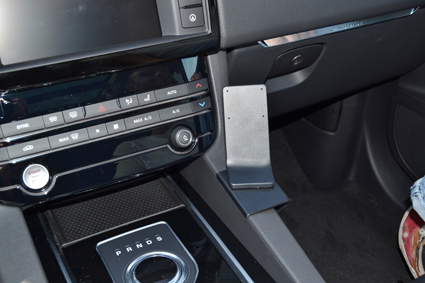 ProClip - Jaguar F-PACE 2017-2020 Console mount (NOT For models with a leather trim) - Brodit835226 4 - 835226