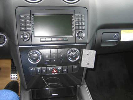 ProClip - Mercedes Benz M-Klasse/ ML-Klasse 2005-2011 Angled mount - Brodit853623 4 - 853623