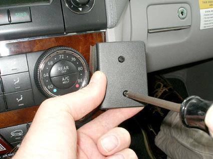 ProClip - Mercedes Benz GL-Klasse 2006-2012 Angled mount - Brodit853851 3 - 853851